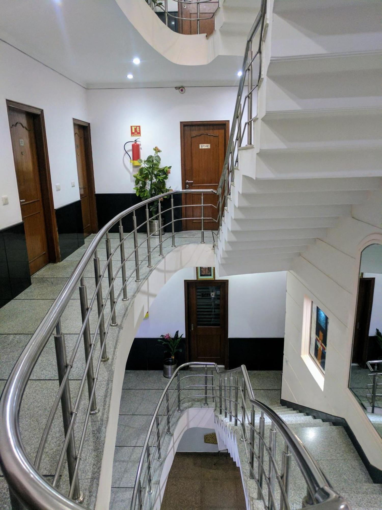 Hotel Exotica Leisure Valley, Gurgaon Extérieur photo